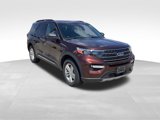 Used 2020 Ford Explorer XLT w/ Equipment Group 202A image 2