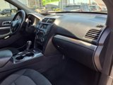 Used 2019 Ford Explorer XLT image 3