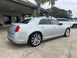 Used 2019 Chrysler 300 Touring L w/ Quick Order Package 22F image 5