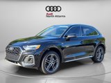 Used 2021 Audi Q5 e Premium w/ Convenience Package image 3