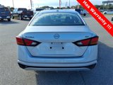 Used 2023 Nissan Altima 2.5 SV image 4