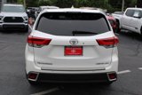 Certified 2019 Toyota Highlander Limited Platinum image 4