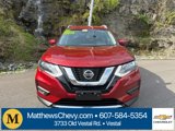 Used 2020 Nissan Rogue SV image 2
