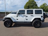 Used 2018 Jeep Wrangler Unlimited Sahara image 2
