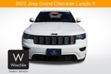 Used 2022 Jeep Grand Cherokee Laredo X image 2