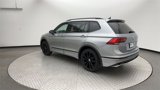 Used 2021 Volkswagen Tiguan SE R-Line image 4