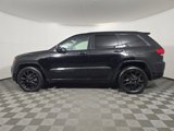 Used 2019 Jeep Grand Cherokee Altitude image 4