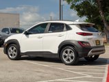 Used 2022 Hyundai Kona SEL w/ Convenience Package image 4