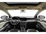 New 2025 Volkswagen Taos SEL image 5