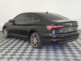 Used 2021 Volkswagen Jetta SE image 4
