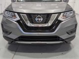 Used 2018 Nissan Rogue SV image 2