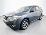 Used 2014 Nissan Pathfinder SV image 3