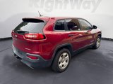 Used 2017 Jeep Cherokee Sport w/ Cold Weather Group image 5