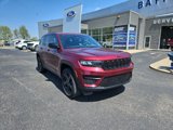 Used 2024 Jeep Grand Cherokee Altitude image 3