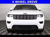 Used 2017 Jeep Grand Cherokee Altitude image 5
