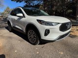 New 2025 Ford Escape SE image 3