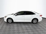 Used 2022 Toyota Corolla LE image 5