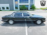 Used 2002 Jaguar XJ8 L image 5