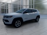 Used 2023 Jeep Compass Latitude image 4