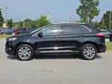Used 2019 Ford Edge Titanium image 3