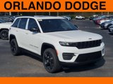 New 2025 Jeep Grand Cherokee Altitude image 2