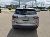 Used 2022 Jeep Compass Latitude image 5