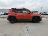 Used 2017 Jeep Renegade Altitude image 3