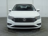 Used 2019 Volkswagen Jetta SEL Premium image 2