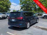 Used 2023 Chrysler Pacifica Touring-L image 5