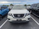 Used 2018 Nissan Pathfinder SV image 4