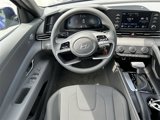 New 2025 Hyundai Elantra SE image 4