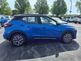 Used 2023 Nissan Kicks SR w/ SR Premium Package image 3