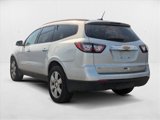 Used 2016 Chevrolet Traverse LT w/ Style and Technology Package image 3
