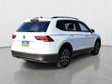 Used 2021 Volkswagen Tiguan SE w/ Panoramic Sunroof Package image 5