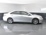 Used 2017 Toyota Camry SE image 4