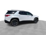 Certified 2021 Chevrolet Traverse RS w/ LPO, Floor Liner Package image 2