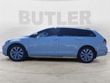 Used 2018 Volkswagen Golf SEL image 2