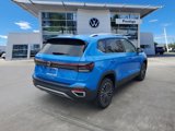 New 2025 Volkswagen Taos SE image 4