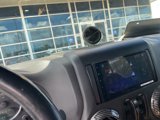 Used 2015 Jeep Wrangler Unlimited Rubicon image 4