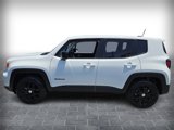 Used 2023 Jeep Renegade Latitude image 4