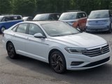 Used 2019 Volkswagen Jetta SEL Premium image 3