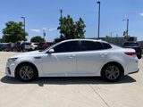 Used 2020 Kia Optima LX image 2