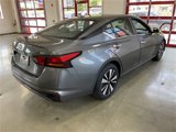 Used 2021 Nissan Altima 2.5 SV image 3