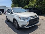 Used 2018 Mitsubishi Outlander SEL image 3