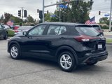 Used 2022 Nissan Kicks S image 5