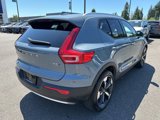 Used 2020 Volvo XC40 T5 Momentum w/ Protection Package Premier image 2