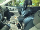 Used 2019 Jeep Cherokee Trailhawk w/ Comfort/Convenience Group image 5