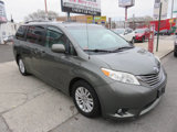 Used 2011 Toyota Sienna XLE image 2