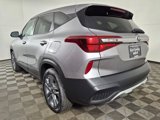 Used 2021 Kia Seltos LX image 5