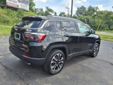 Certified 2022 Jeep Compass Limited image 4